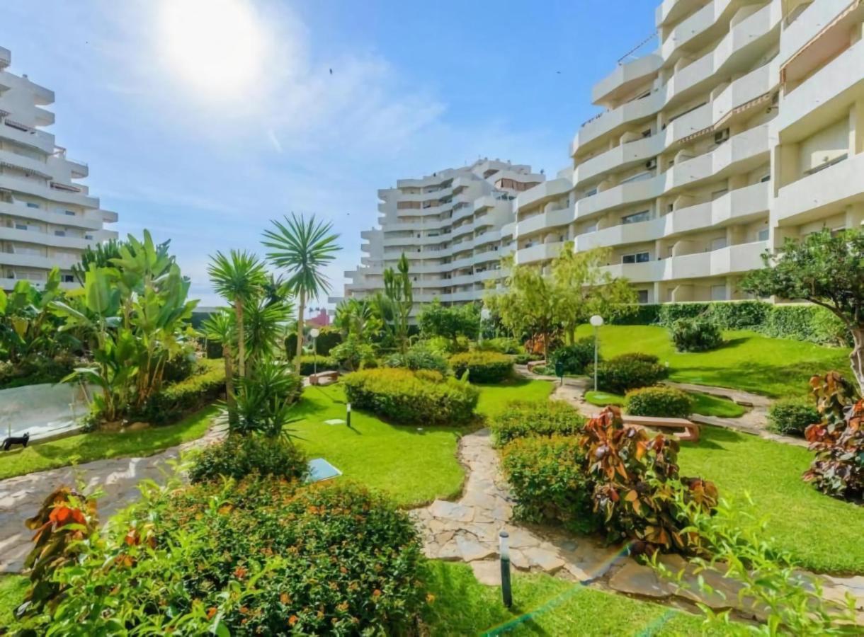 Apartamentos Benalbeach Benalmádena Buitenkant foto